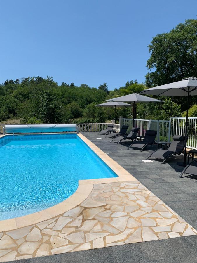 Villa La Biche Au Bois Piscine Chauffee Jacuzzi Cazals  Exterior foto